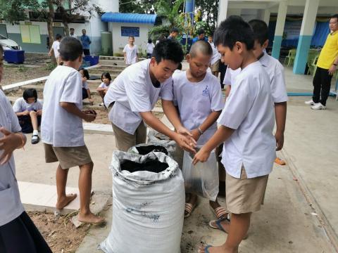 โครงการสภาเด็กและเยาวชนตำบลบ้านตะโก (กิจกรรมส่งเสริมอาชีพการเพาะ