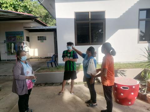 ทำความสะอาดสถานที่กักกันเพื่อป้องกันการแพร่ระบาดโรคโควิด 19