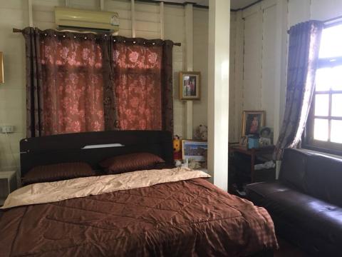 แหล่งท่องเที่ยวโอทอปนวัตวิถีบ้านโชคดี