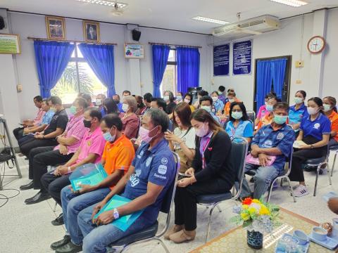 โครงการอบรมให้ความรู้เกี่ยวกับกฎหมาย และส่งเสริมคุณธรรม จริยธรรม