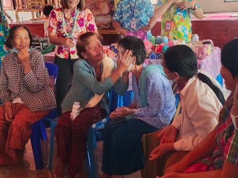 โครงการส่งเสริมพัฒนาคุณภาพชีวิตผู้สูงอายุ