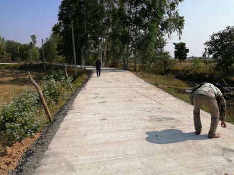 ก่อสร้างถนน คสล. บ้านตะโก หมู่ที่ 1 สายบ้านตะโก - ลำห้วย