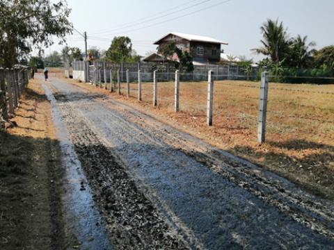 ถนนคอนกรีตโดยลงผิวAsphaltic Concreteหมู่8บ้านเกตุใต้ สายถนนลาดยา