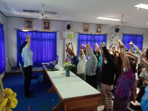 โครงการอบรมให้ความรู้ผู้ปกครองเลี้ยงลูกอย่างไรให้เก่ง ดี มีสุข ป